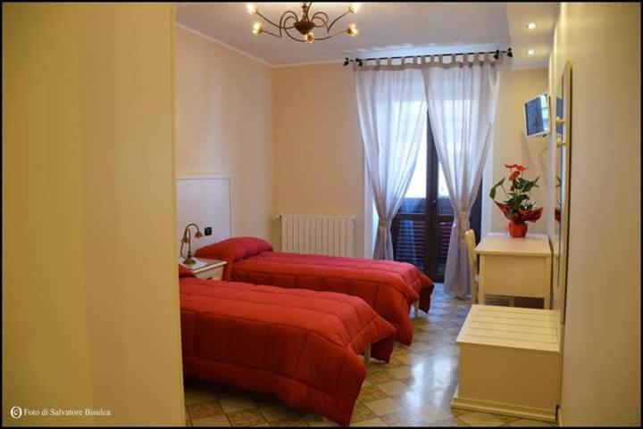 B&B Caravella Mezzojuso Exterior photo